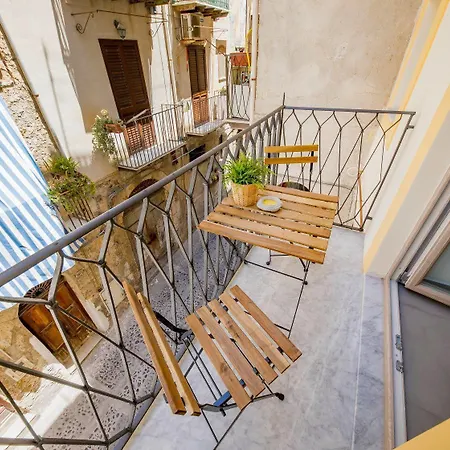 Pepito Palace Bed & Breakfast Cefalu