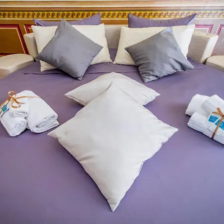 Pepito Palace Чефалу