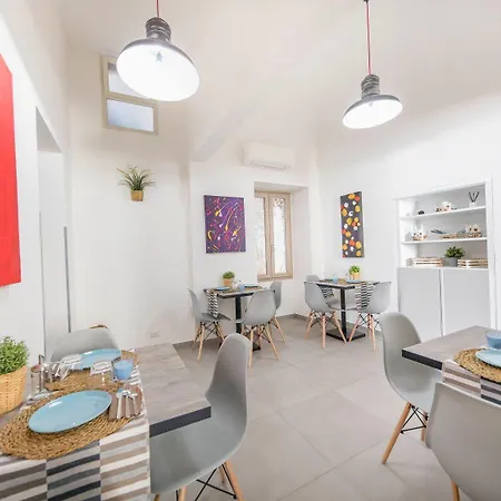 Pepito Palace Чефалу