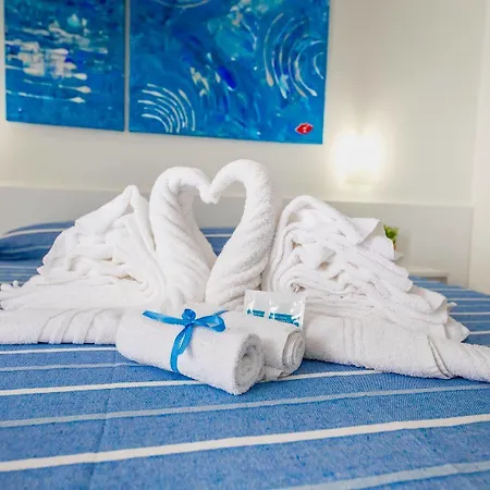 Pepito Palace Bed & Breakfast Cefalu